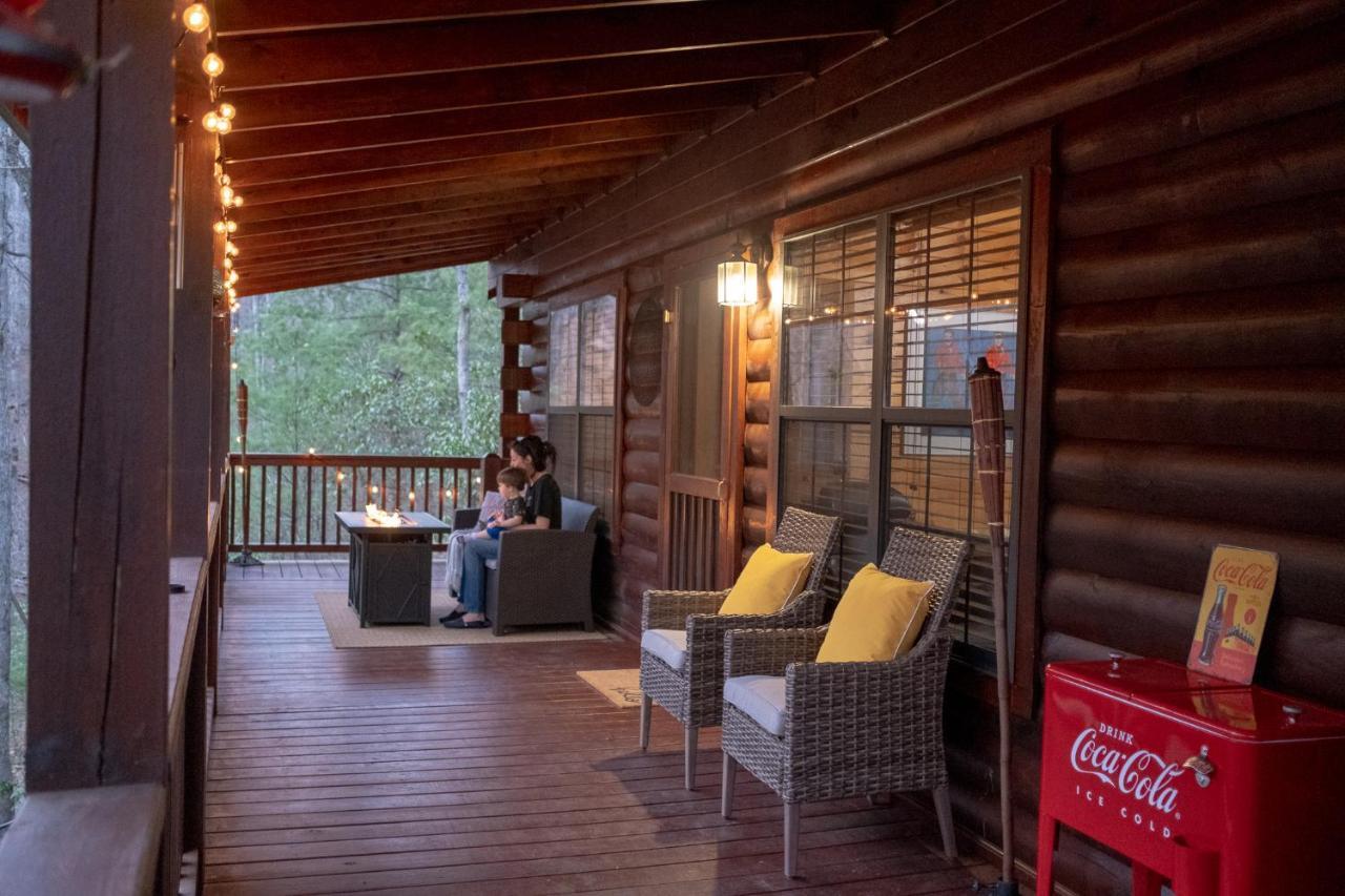 Three Dog Night - Pet-Friendly Cabin With Hot Tub Villa Blue Ridge Exterior foto